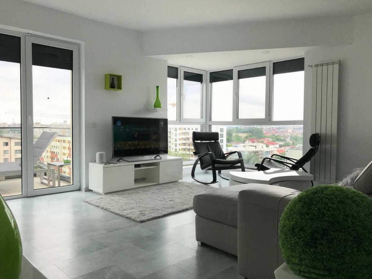 Luxury Westpark 2 Residence With Lake View Букурещ Екстериор снимка