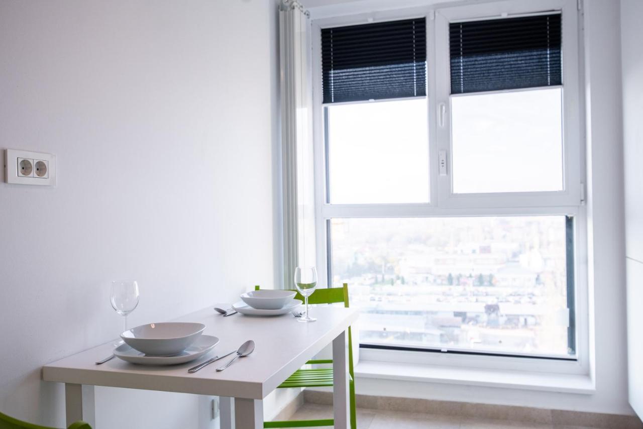 Luxury Westpark 2 Residence With Lake View Букурещ Екстериор снимка